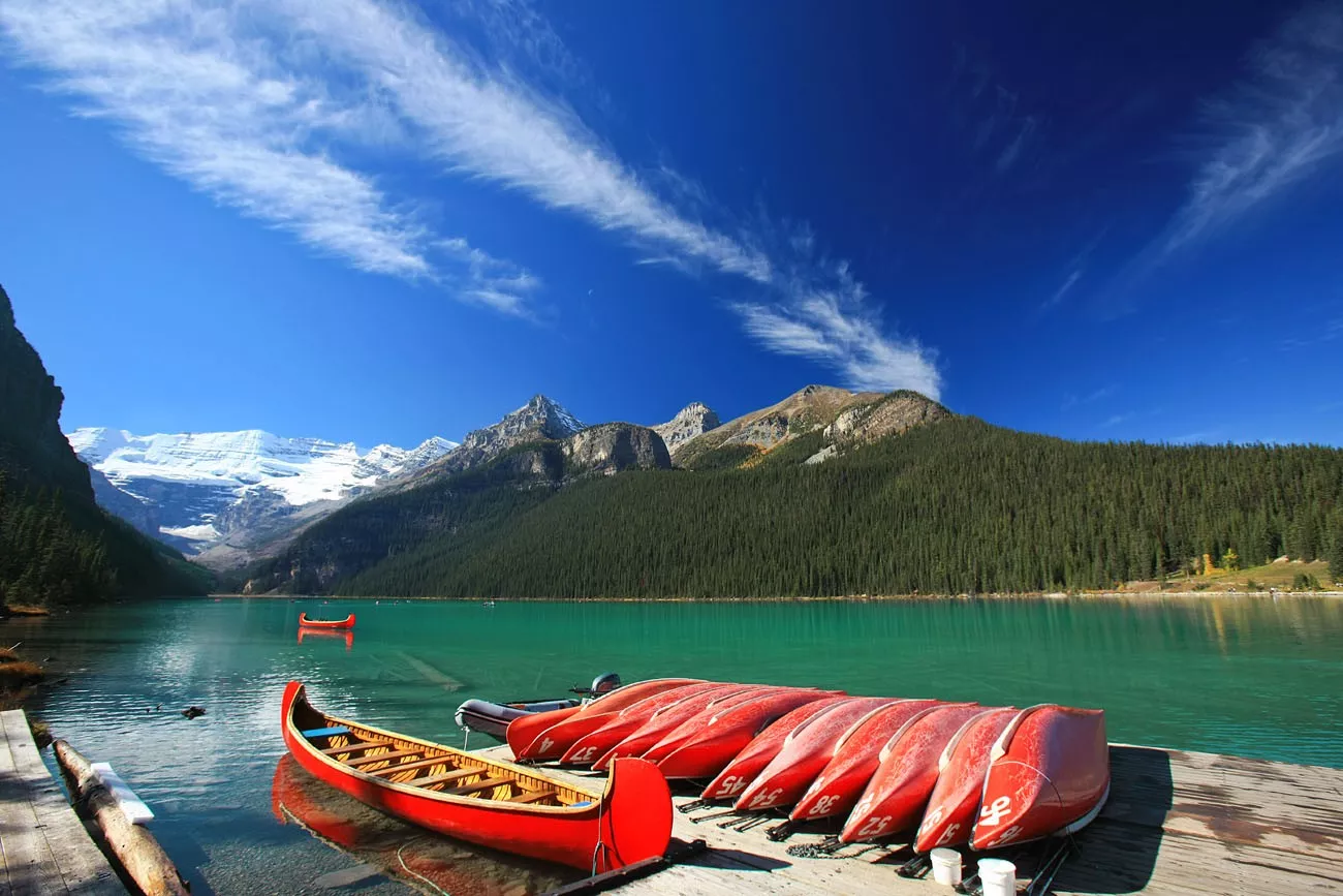 Lake Louis das Montanhas Rochosas canadenses