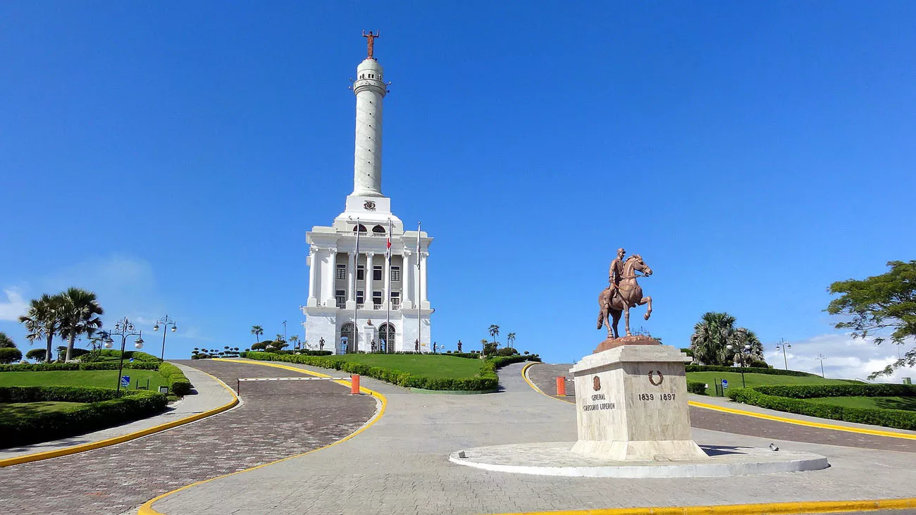 Monumento de Santiago - Santiago de los Caballeros
