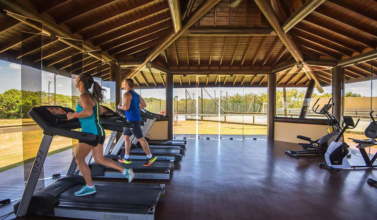 Academia Vila Gale Mares