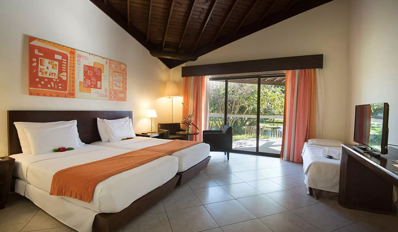 Quarto Chalet Standard Vila Gale Mares