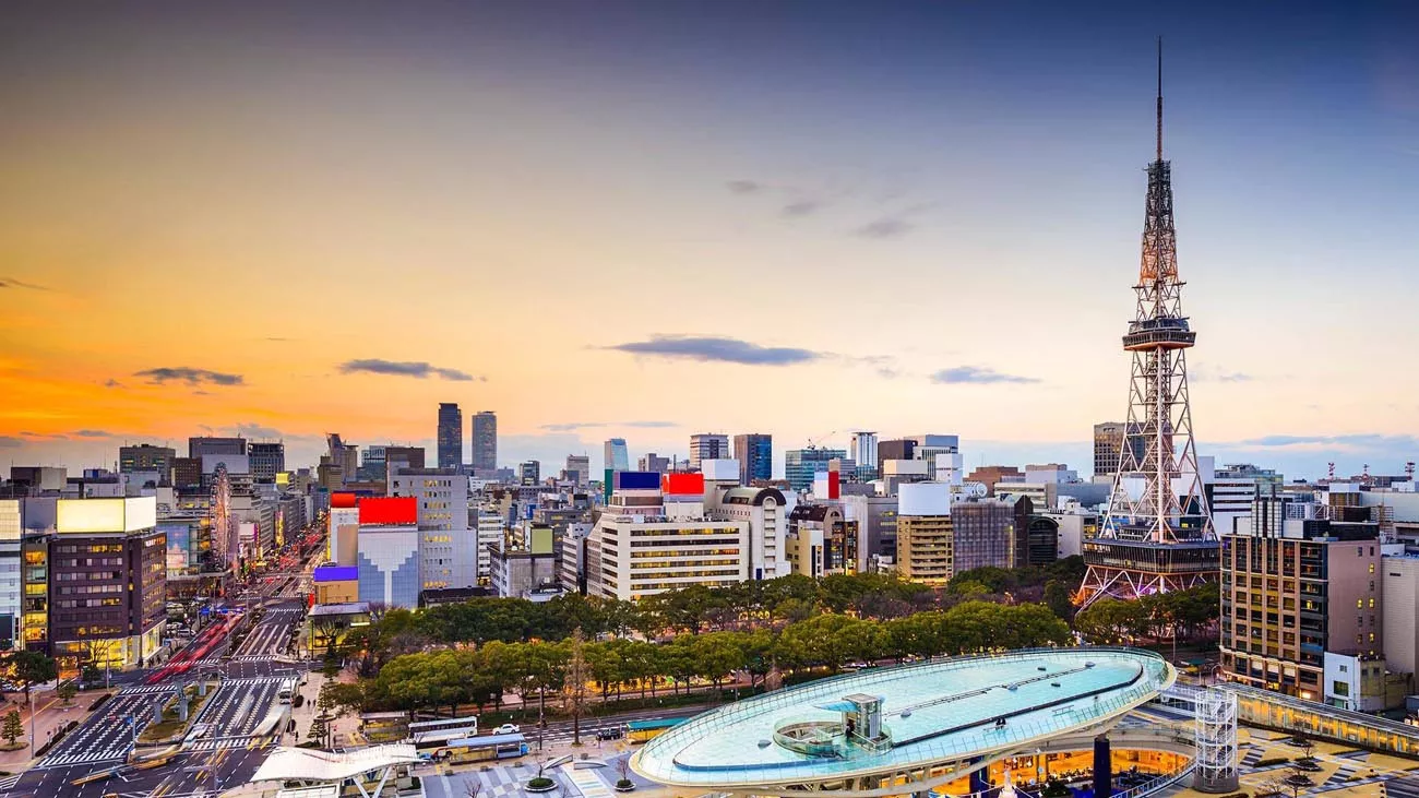 Entardecer em Nagoya