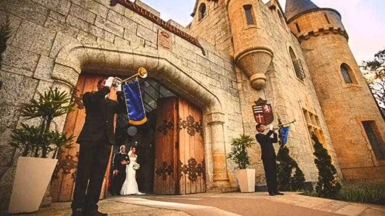 Casar em um Castelo Na Europa!