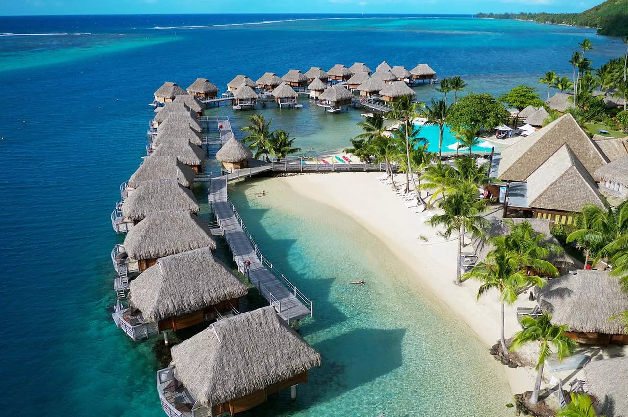 Manava Moorea e Le Meridien Bora Bora