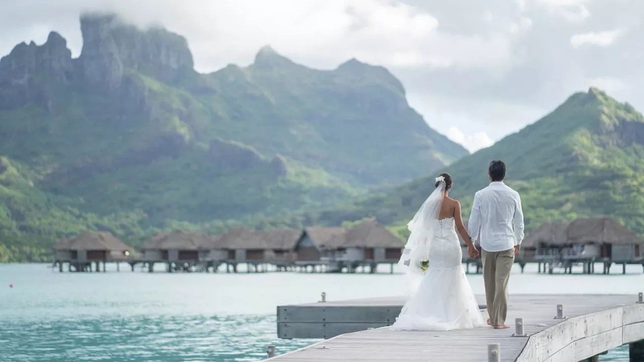 Elopement Wedding no Four Seasons Resort Bora Bora