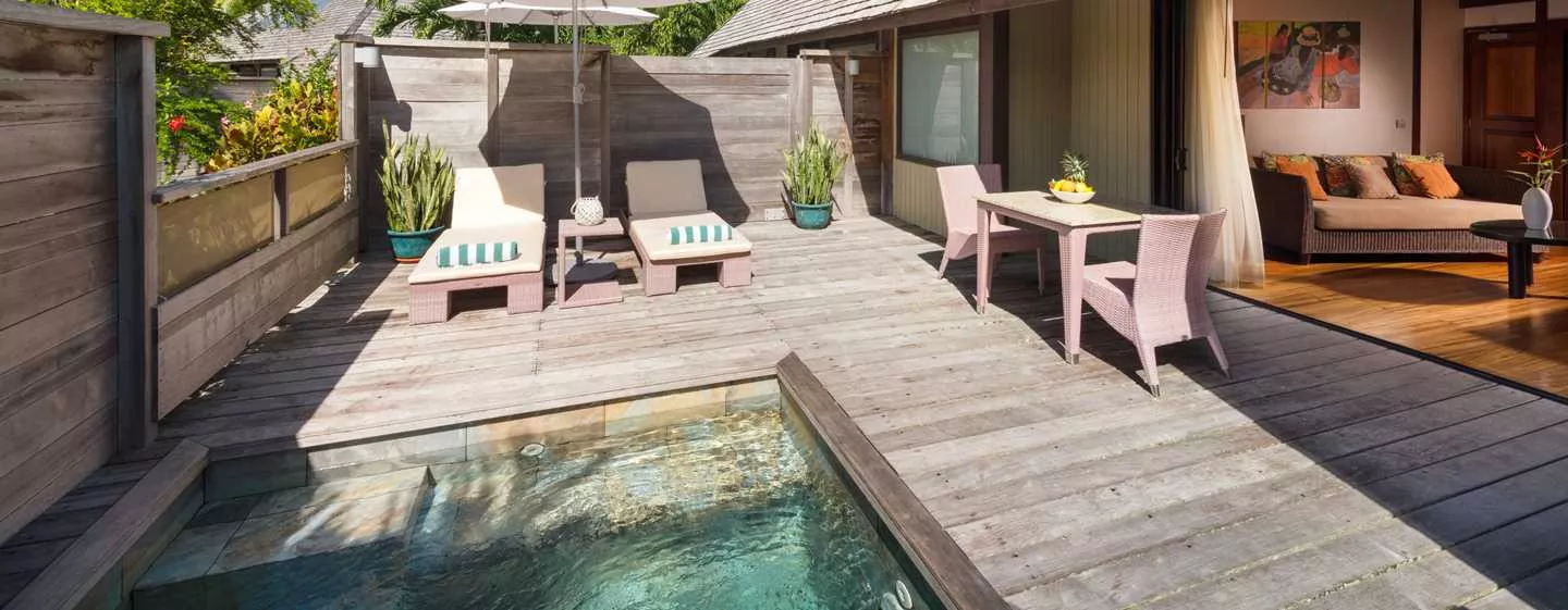 Papeete, Moorea & Bora Bora 