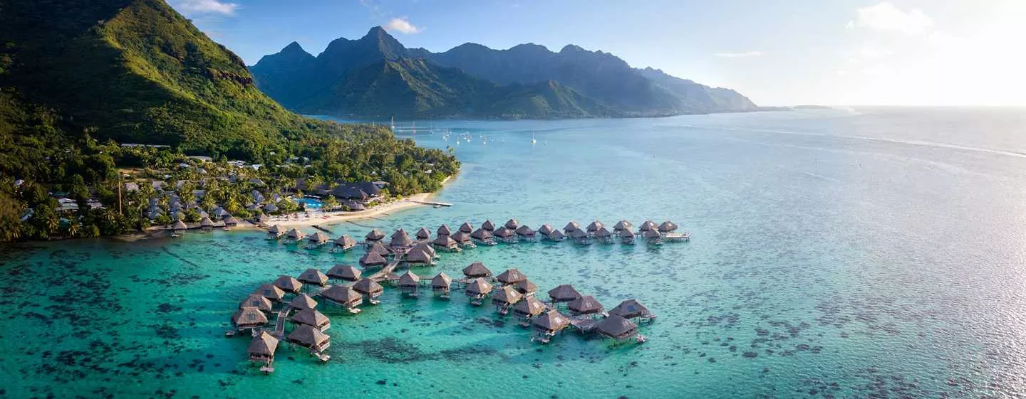 Papeete, Moorea & Bora Bora 