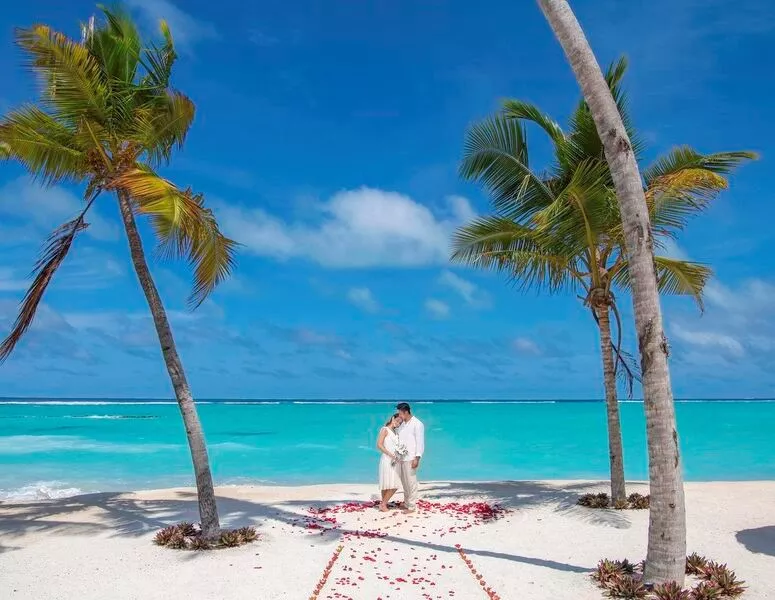 Elopement Wedding no Emerald Maldives Resort & Spa