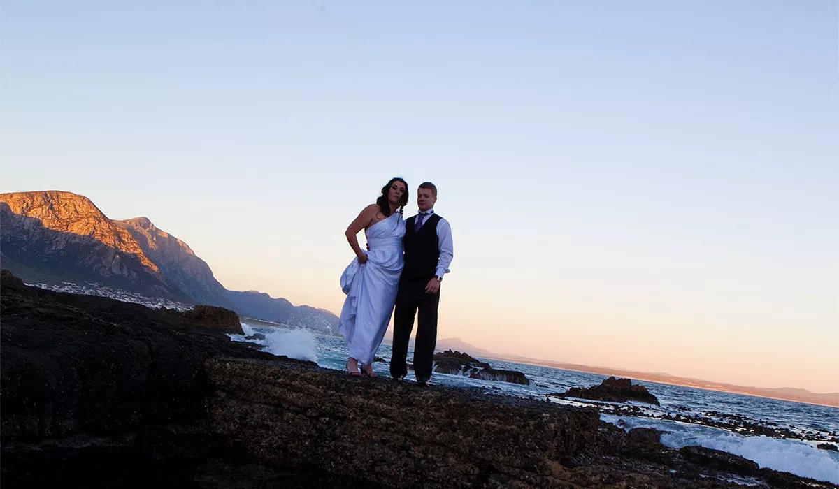 Elopement Wedding no The Marine