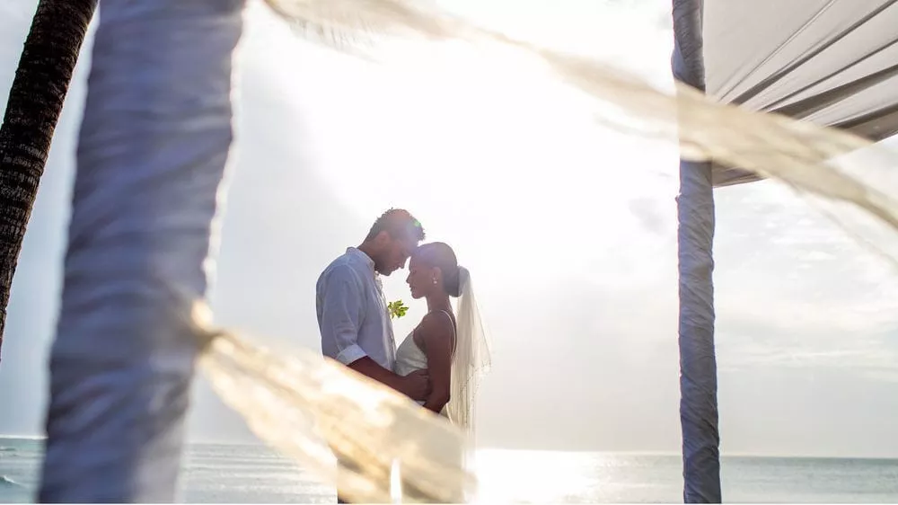 Elopement Wedding no InterContinental Fiji Golf Resort & Spa