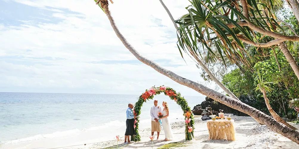 Elopement Wedding no Royal Davui Island Resort