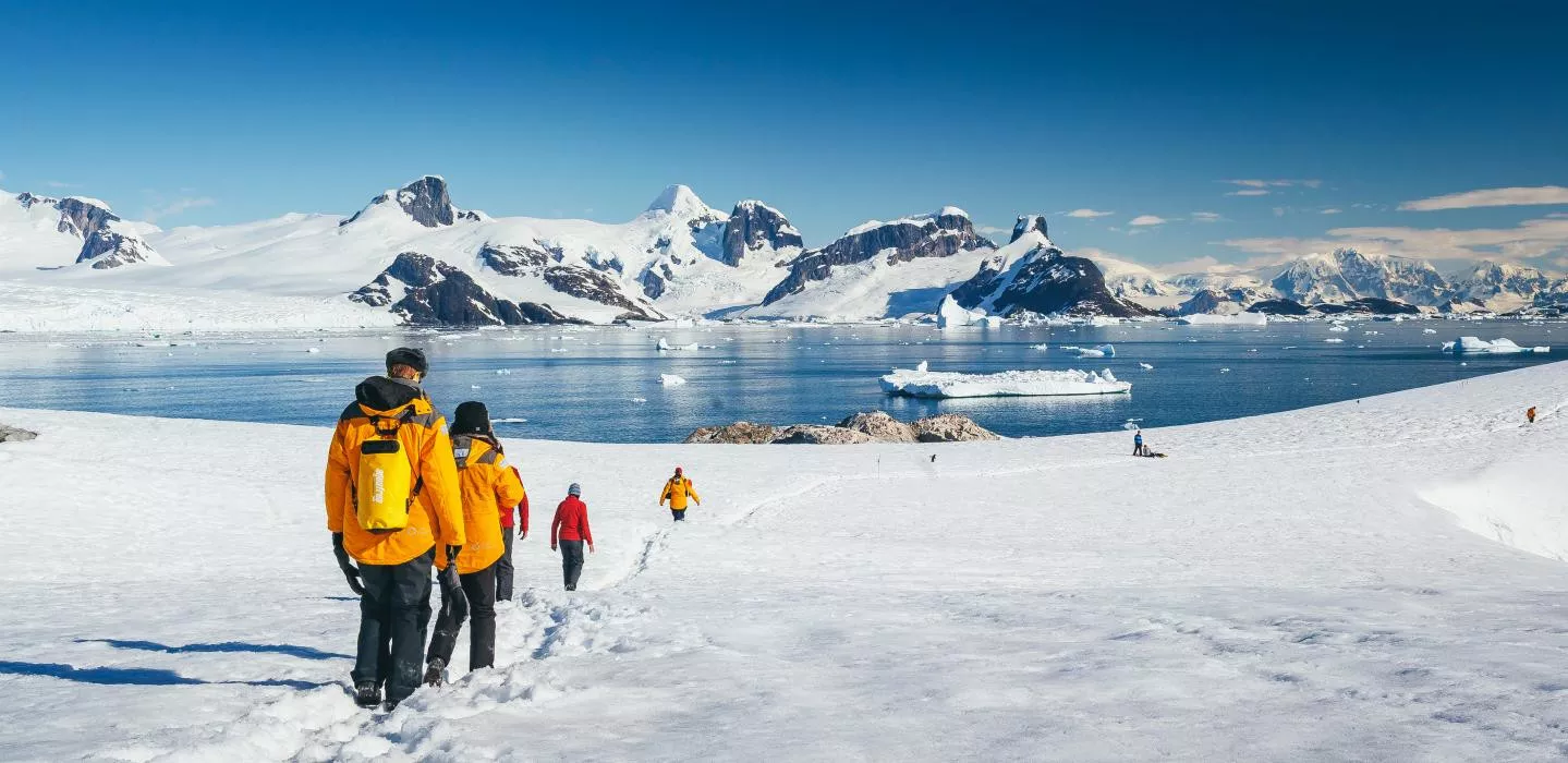 Eclipse Solar na Antártida e Geórgia do Sul