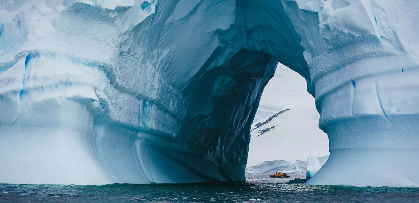 Eclipse Solar na Antártida e Geórgia do Sul
