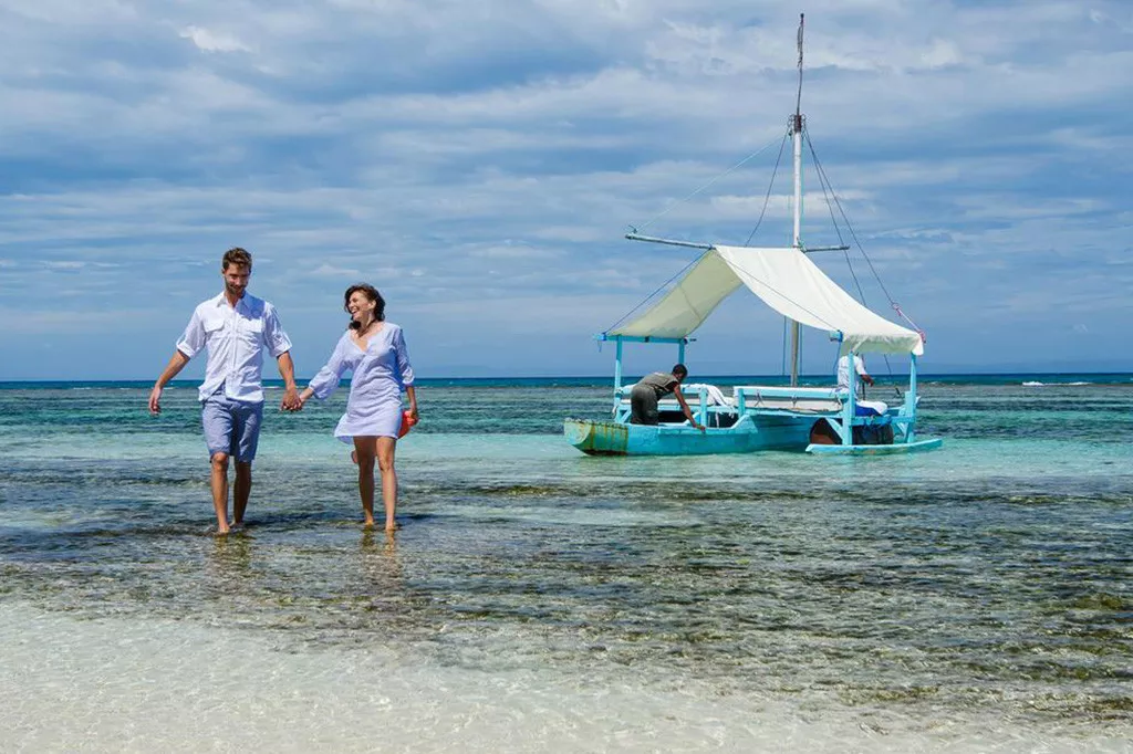 Avenidas dos Baobas e Nosy Bohara