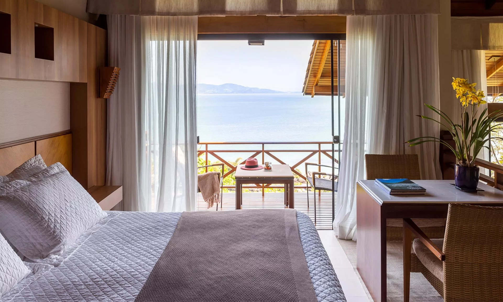 Ponta dos Ganchos Exclusive Resort