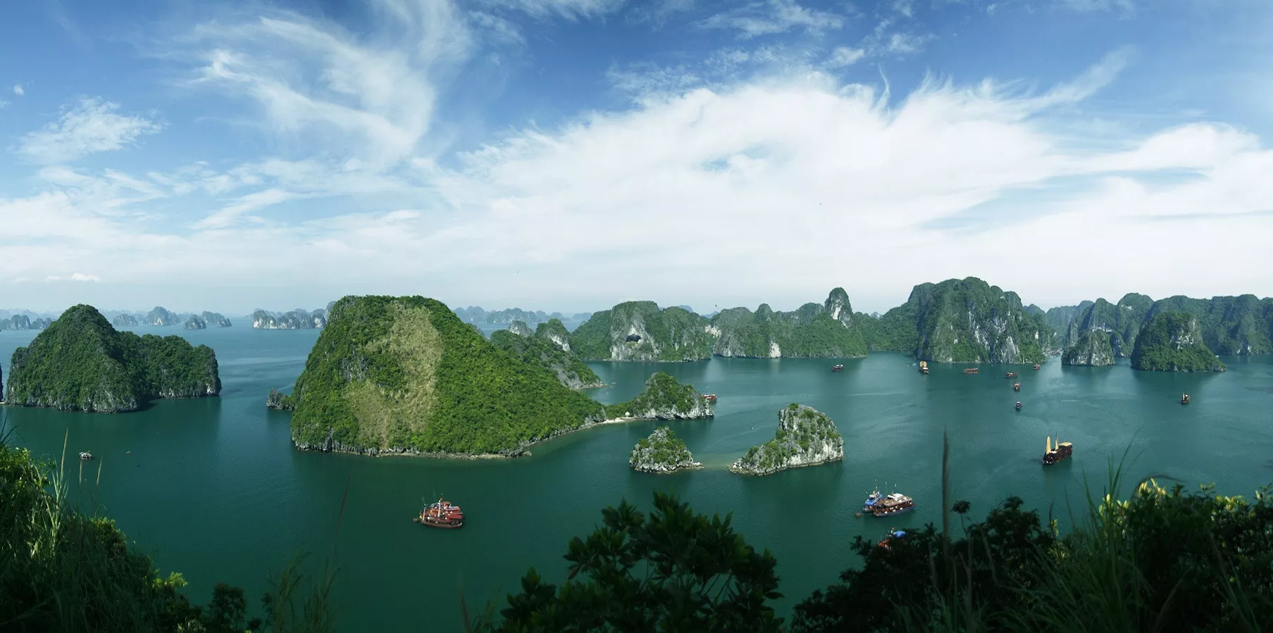 Camboja e Vietnã Exóticos by Collection