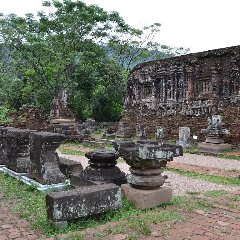 Camboja e Vietnã Exóticos by Collection