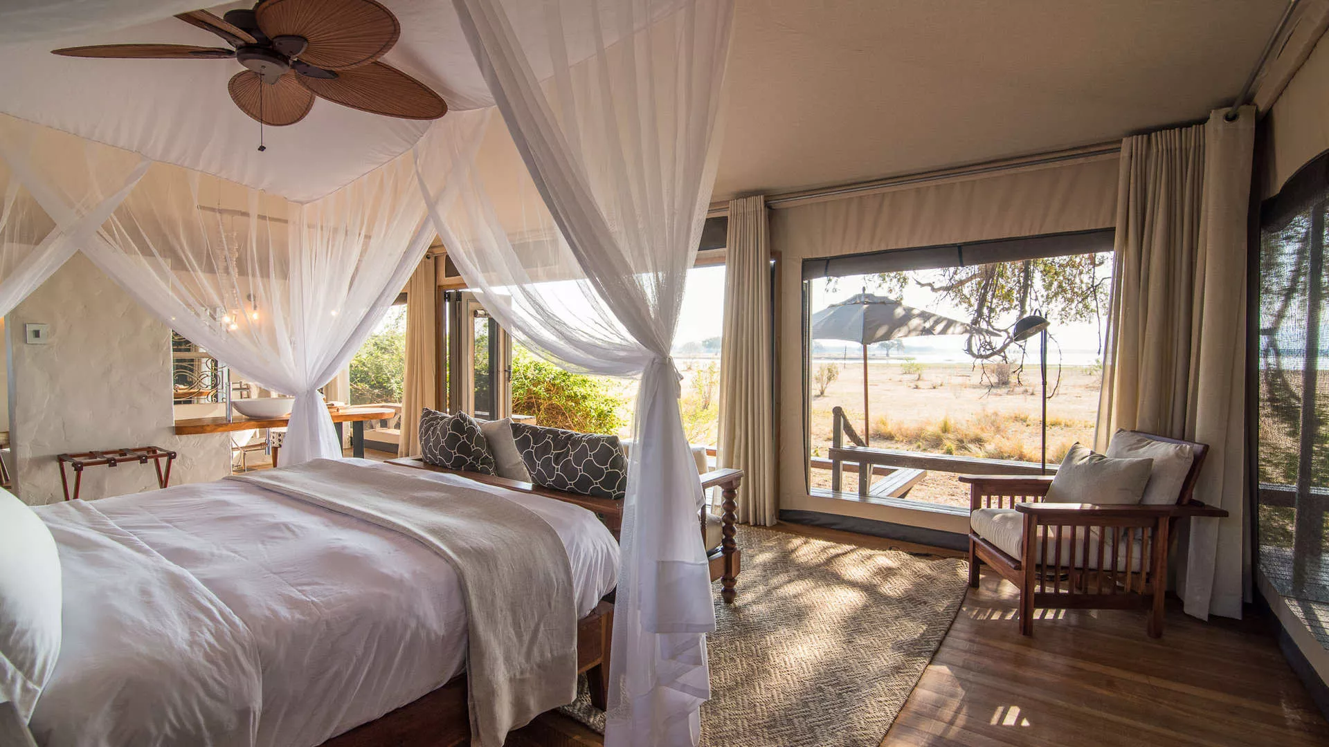 Victoria Falls e Safári no Zimbábue