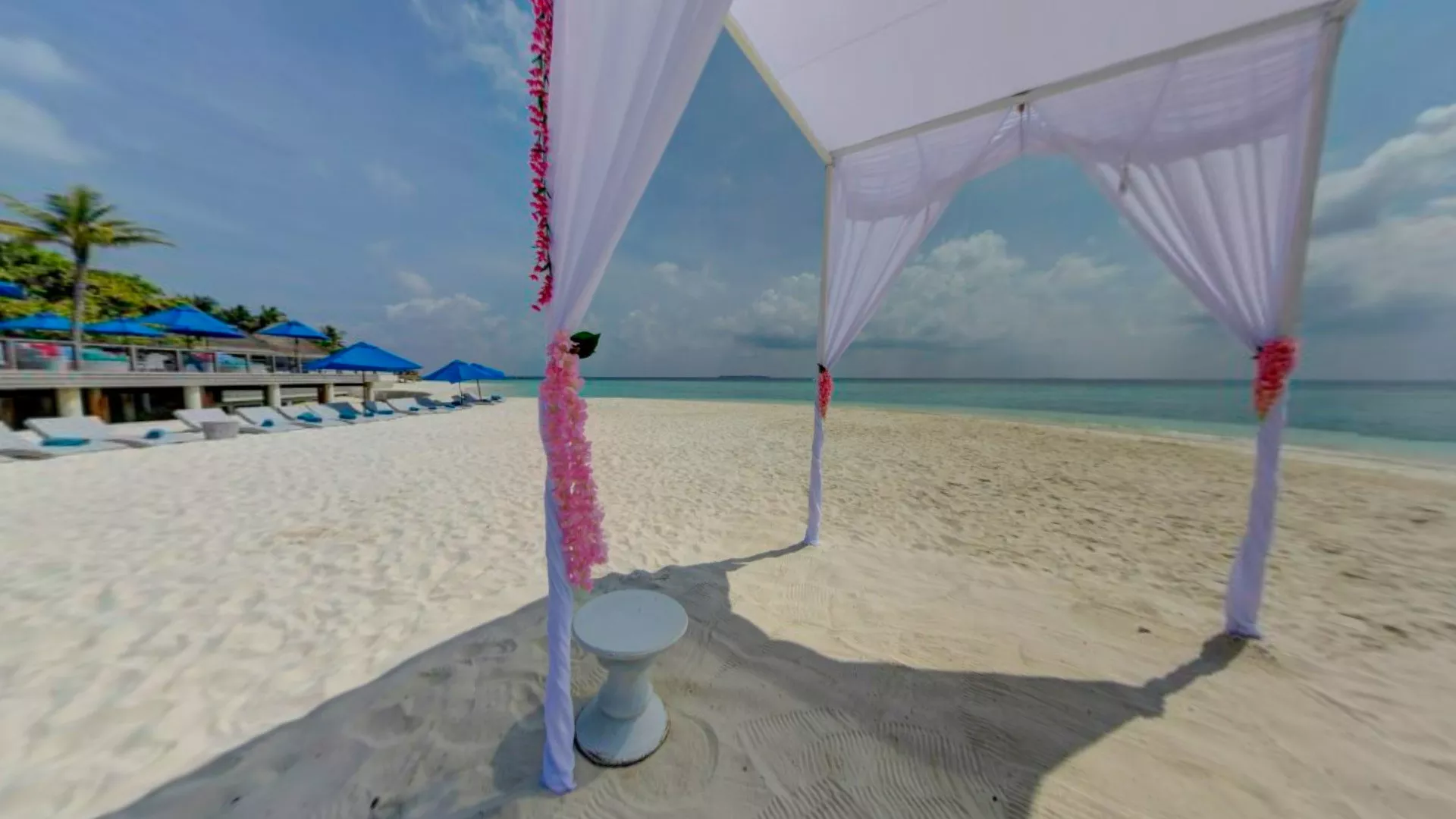 Dusit Thani Maldives