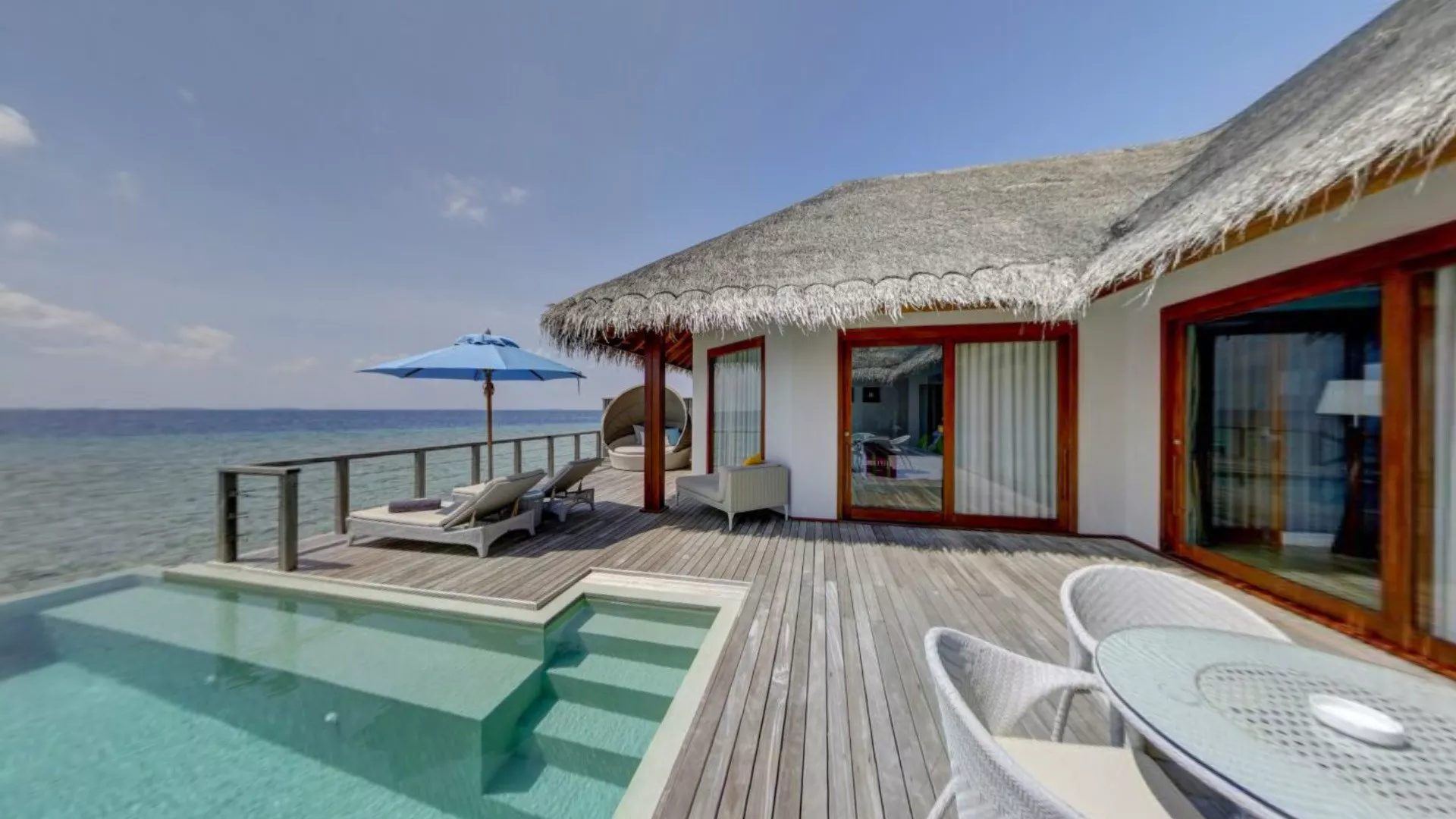 Dusit Thani Maldives