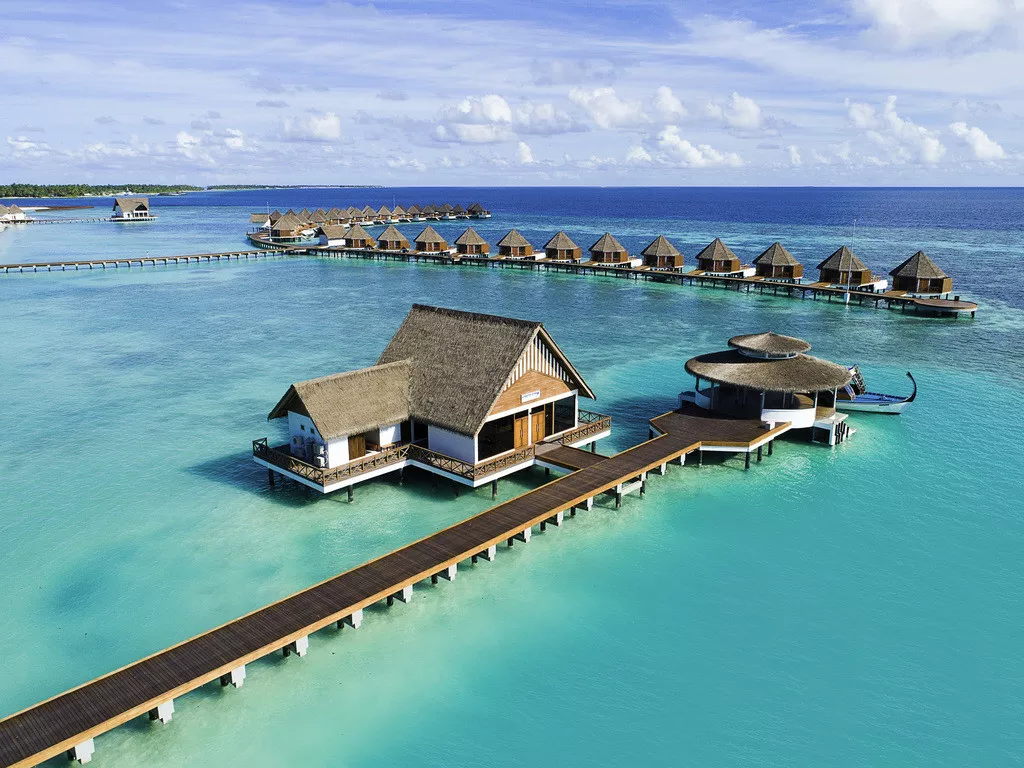 Mercure Maldives Kooddoo