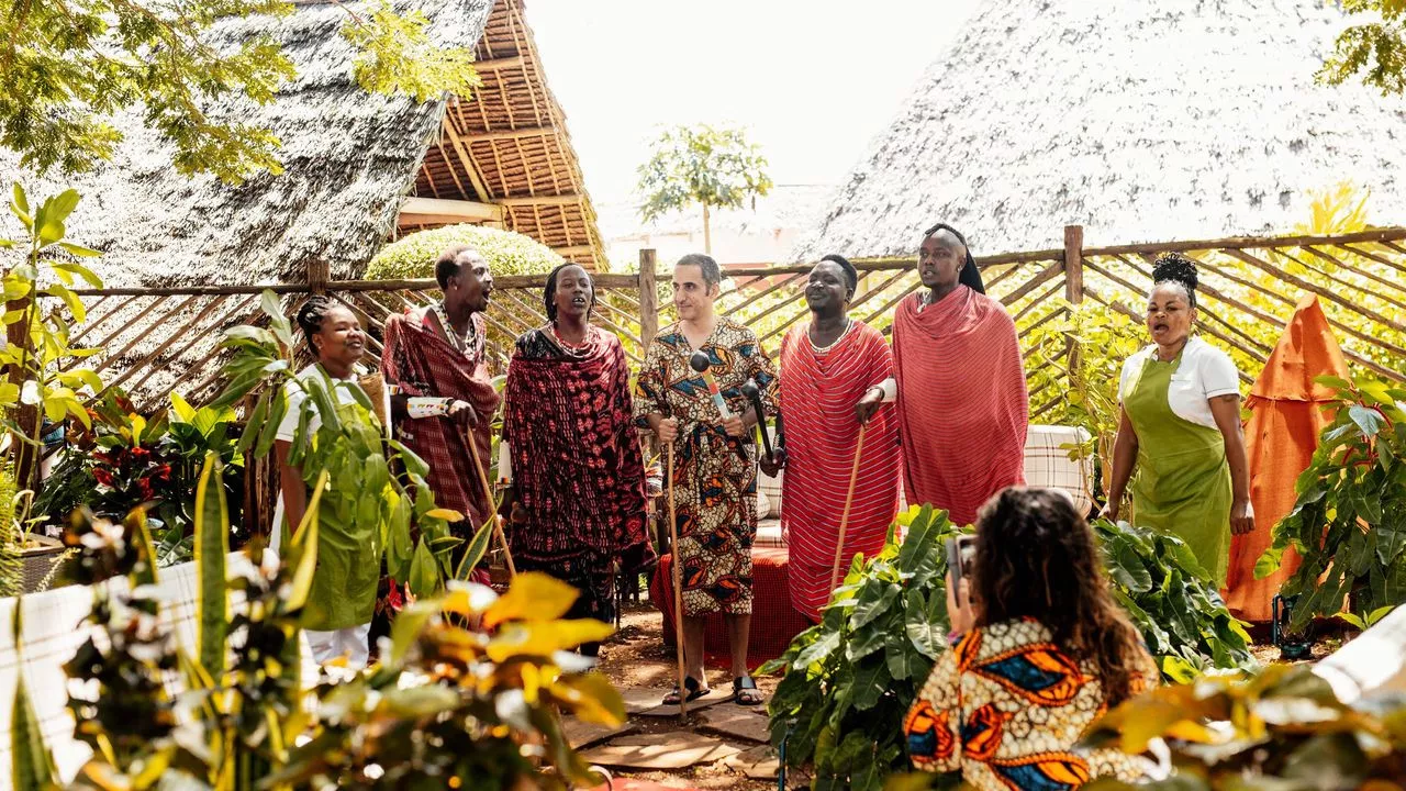 Arusha, Bushtops & Essque Zalu