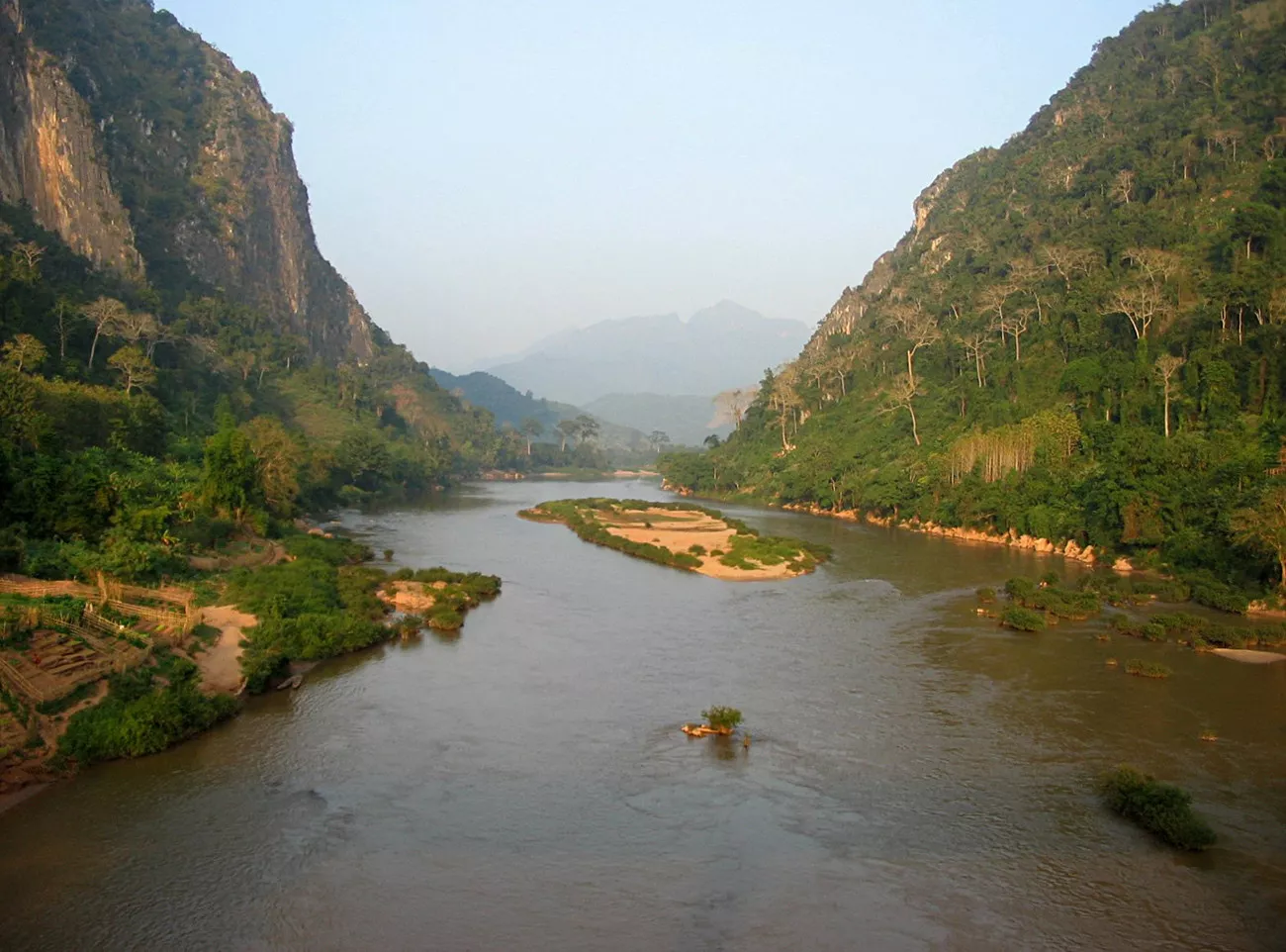 Laos Essencial