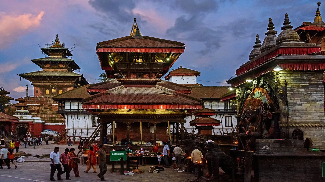 Nepal Templos e Safári