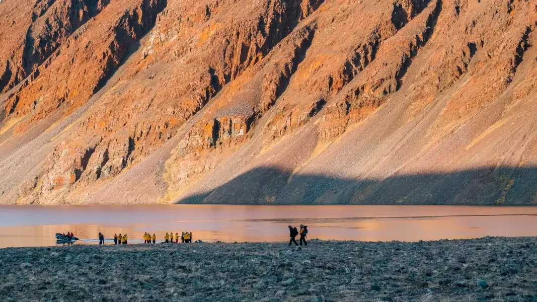 groenlandia-oeste-cliffs