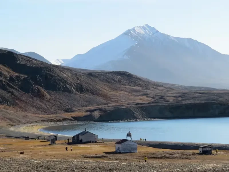 groenlandia-northwest-mountain