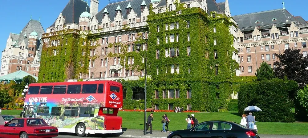 canada-victoria-bus