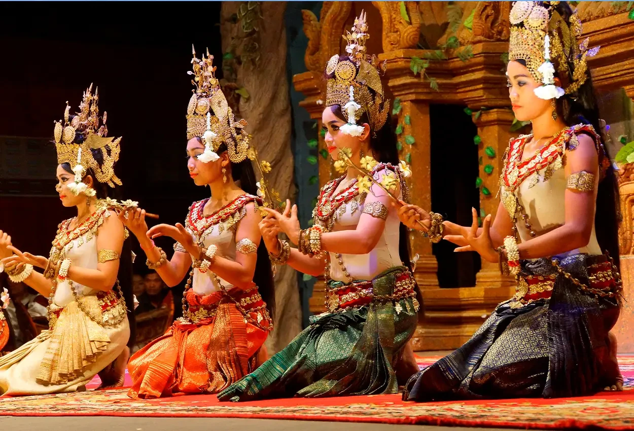 Tesouros do Vietnã e Camboja – Uma Viagem de Elegância