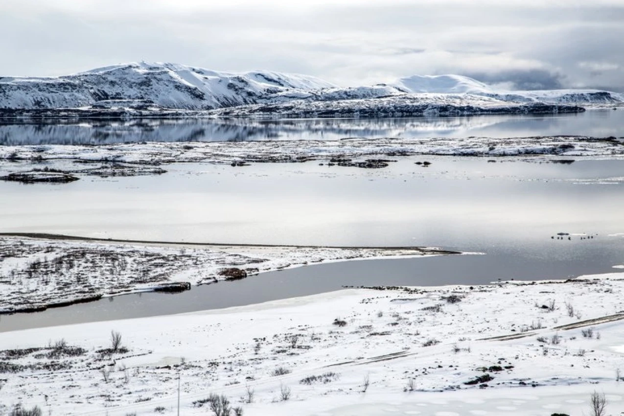 Lake-Thingvellir