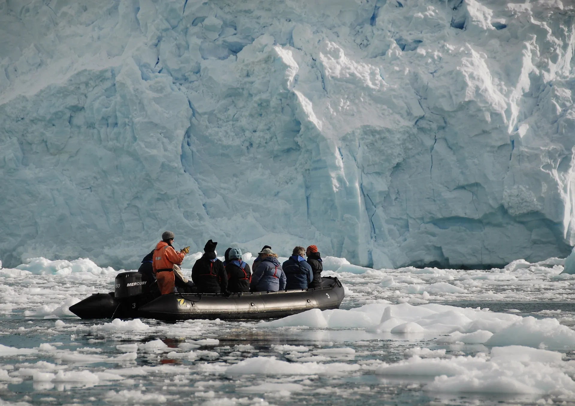 argentina-patagonia-boat
