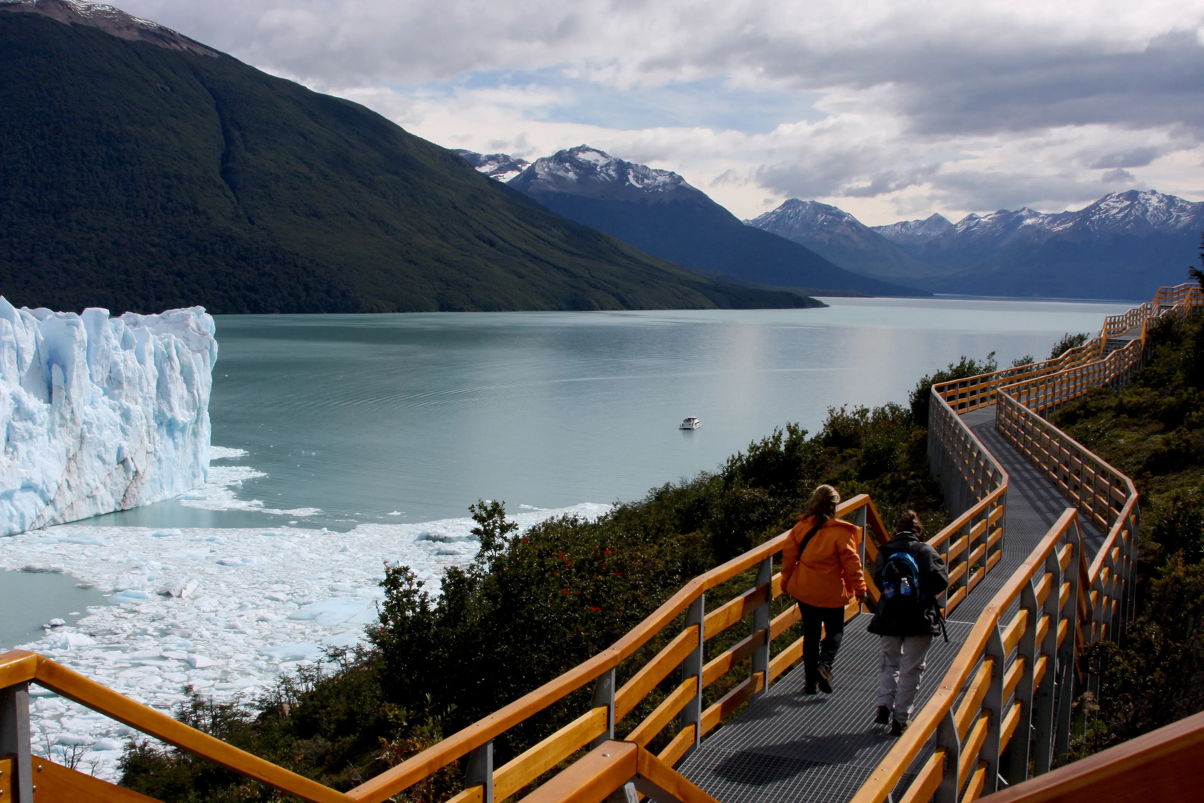 argentina-calafate-passarela