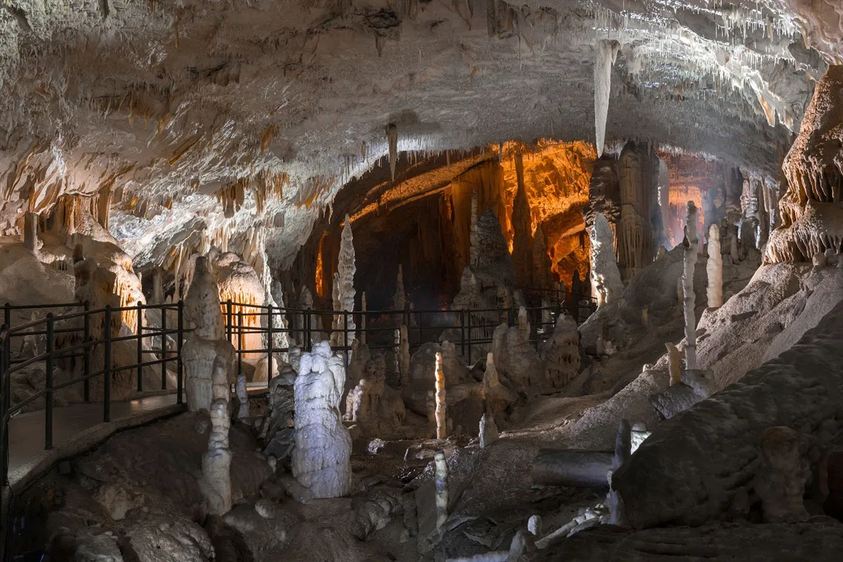 Caverna de Postojna, Liubliana