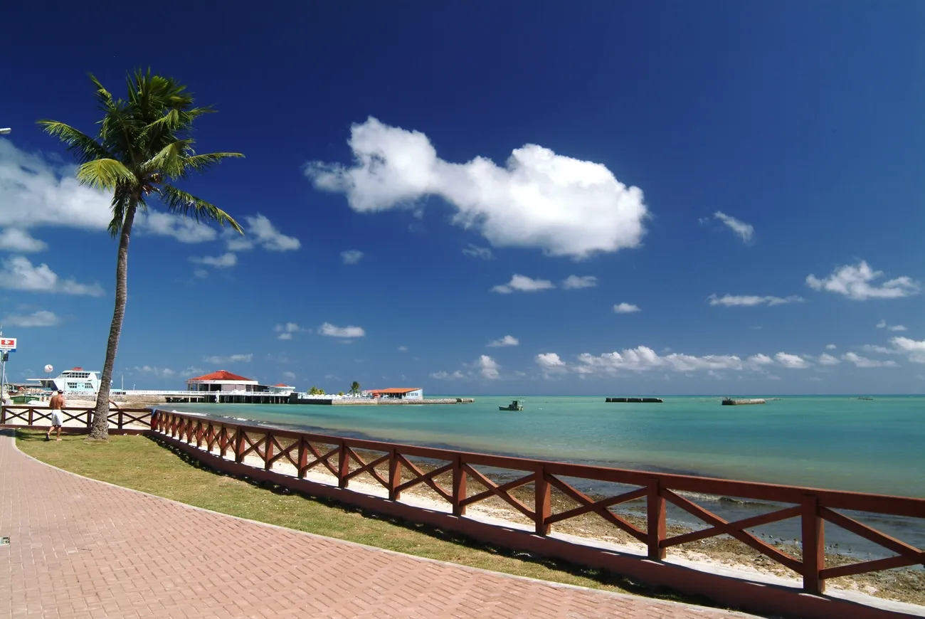 brasil-alagoas-orla-de-maceio