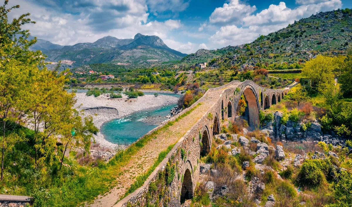 Ponte de Mesi em Shkodër, na Albânia