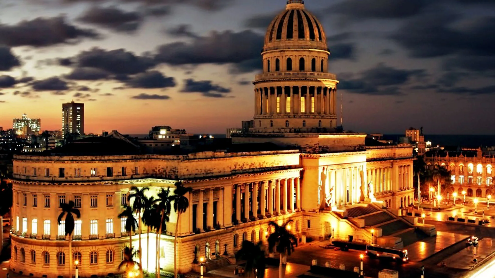 capitolio-noite