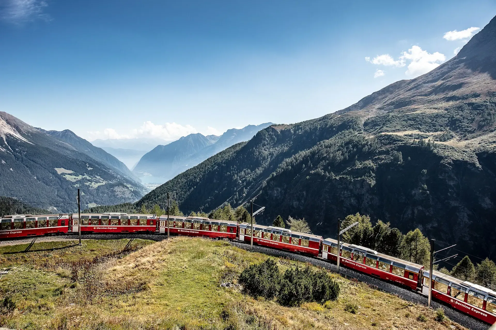 Bernina Express atravessando os Alpes, Suíças