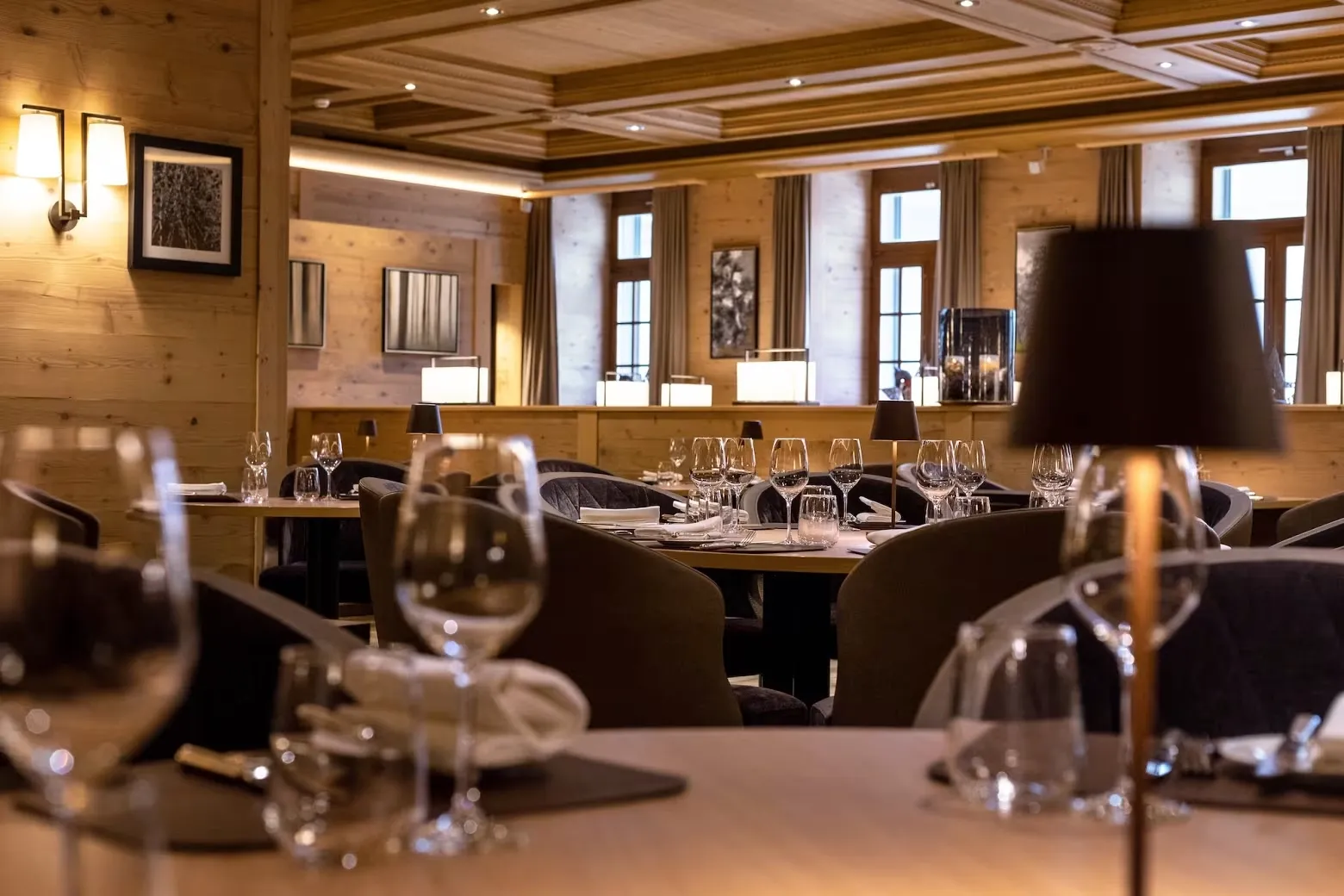 Dining no Mont Cervin Palace, Suíça