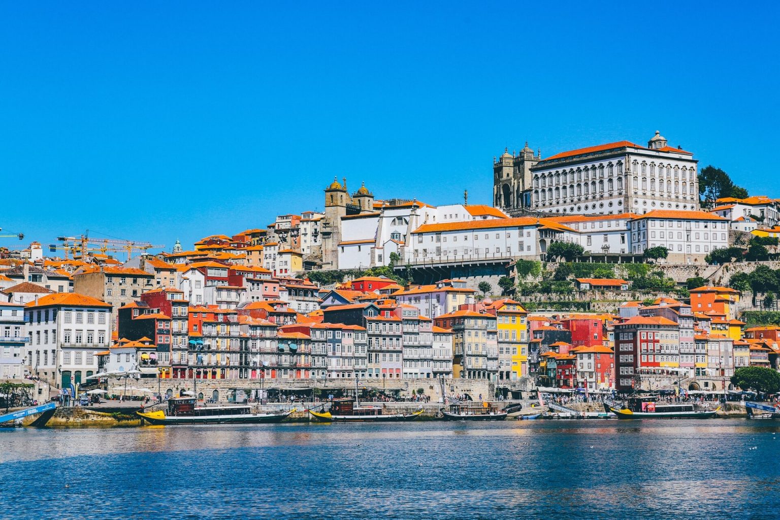 Conheça os 10 países mais seguros do mundo para visitar após a crise