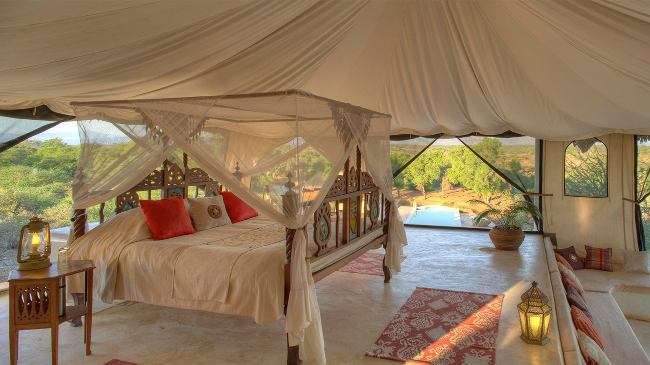 Aventura no Quênia ao Pôr do Sol em Sasaab Camp